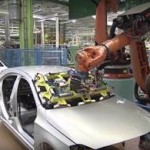Fabricación en una Planta Automotriz de Mercedes Benz